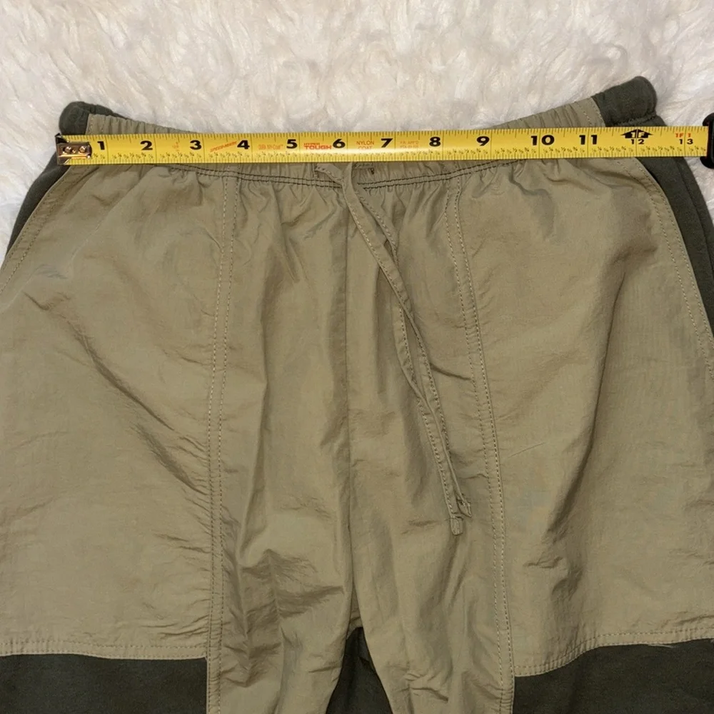Forever 21 Colorblock Drawstring Cargo Joggers, Size XS - Picture 9 of 14